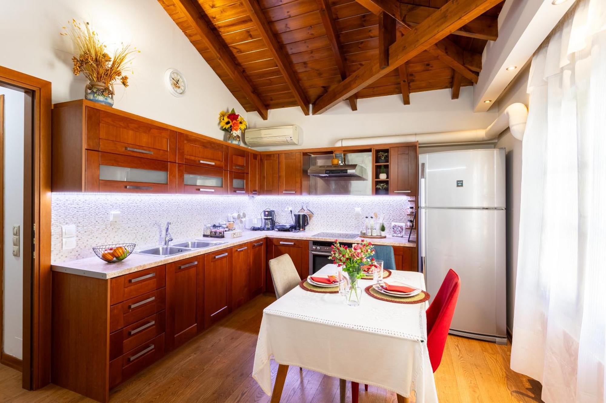 Lito'S Central Gem - Cozy Dream Getaway Calamata Exterior foto